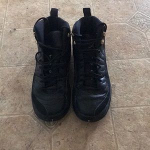 Jordan’s without soles size 7y